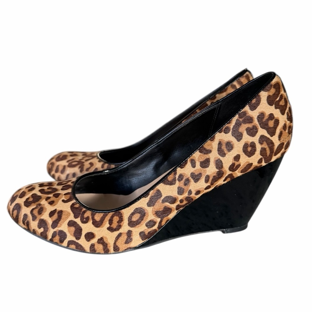 Cole Haan Leopard Print Calf Hair Black Patent Wedge Heels Size 8 - Picture 3 of 16